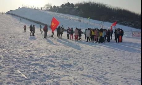 南高基滑雪场怎么样（石家庄最好玩的6个滑雪场）