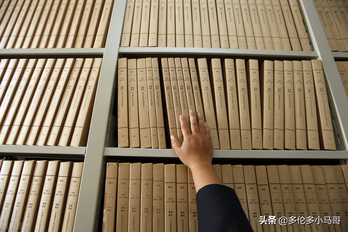 应届生想出国留学，档案户口和组织关系应何去何从？