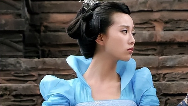 给“公主演得最好的10个演员”排个名，戚薇倒数，赵丽颖仅排第五