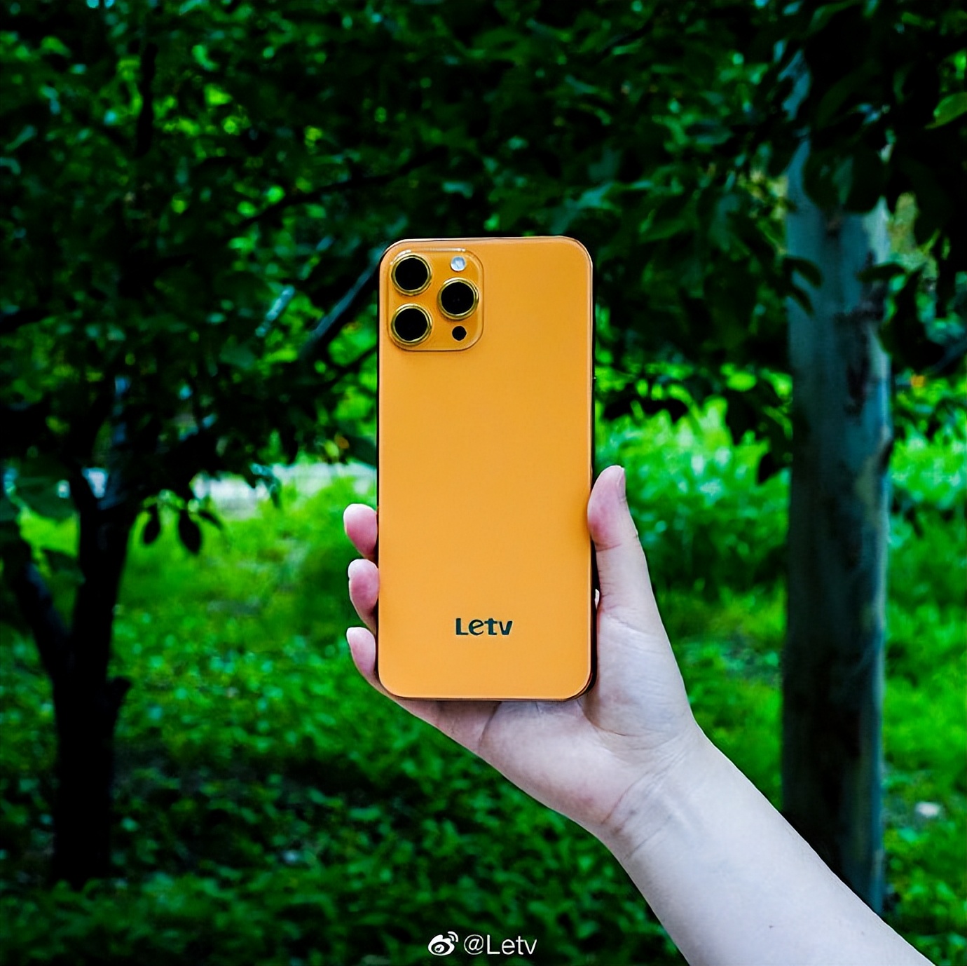 碰瓷赵丽颖新剧，抄袭iPhone13Pro，乐视手机还敢宣传？