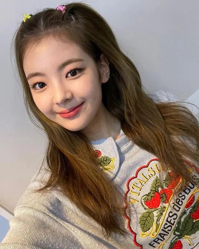 刚走红就划水，她也是“关系户”？