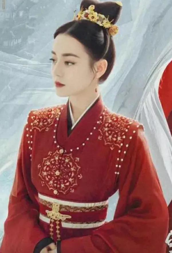 迪内热巴主演的电视剧可真多