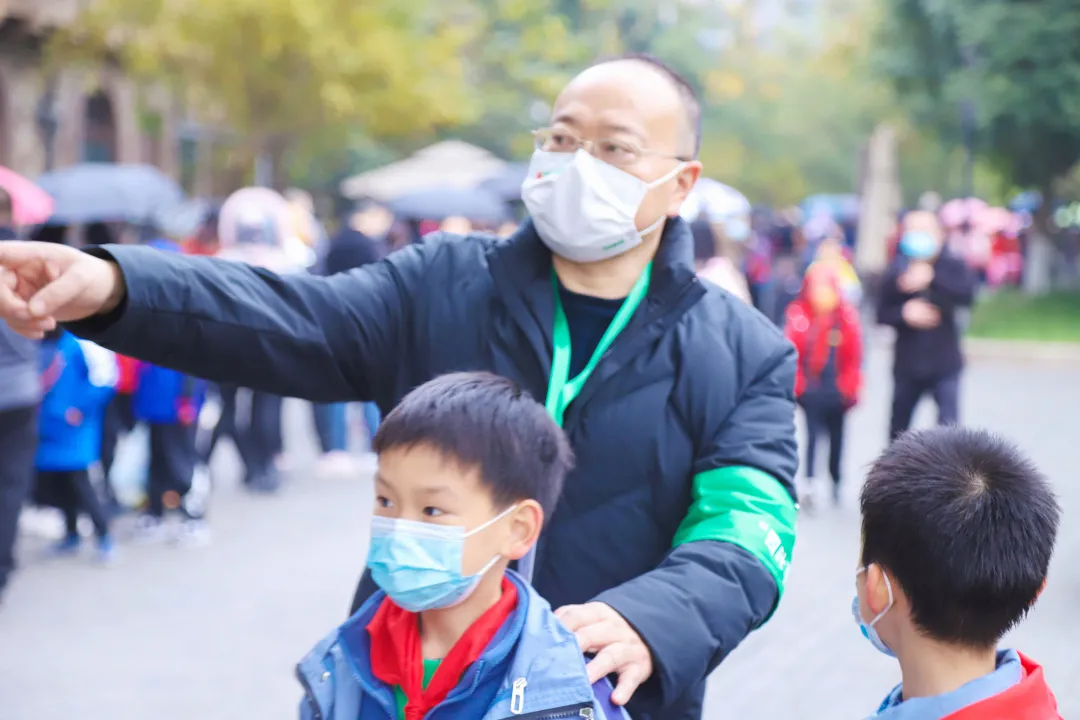 今天，你“苗”了吗？直击南湖小学新冠疫苗接种现场