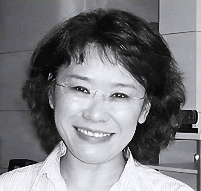 张海迪：5岁截瘫被医生断言活不过27岁！现年过六旬仍在发光发热