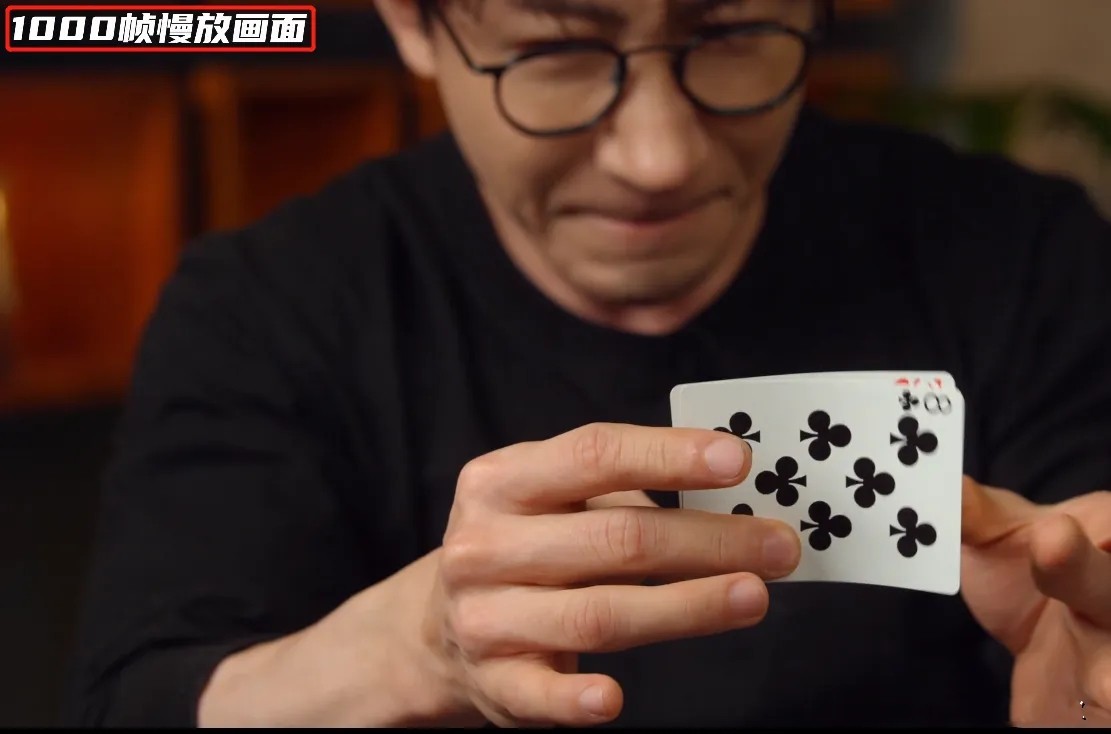 “魔术师”刘谦，从一夜爆红到消失，被时代抛弃还是安于现状？