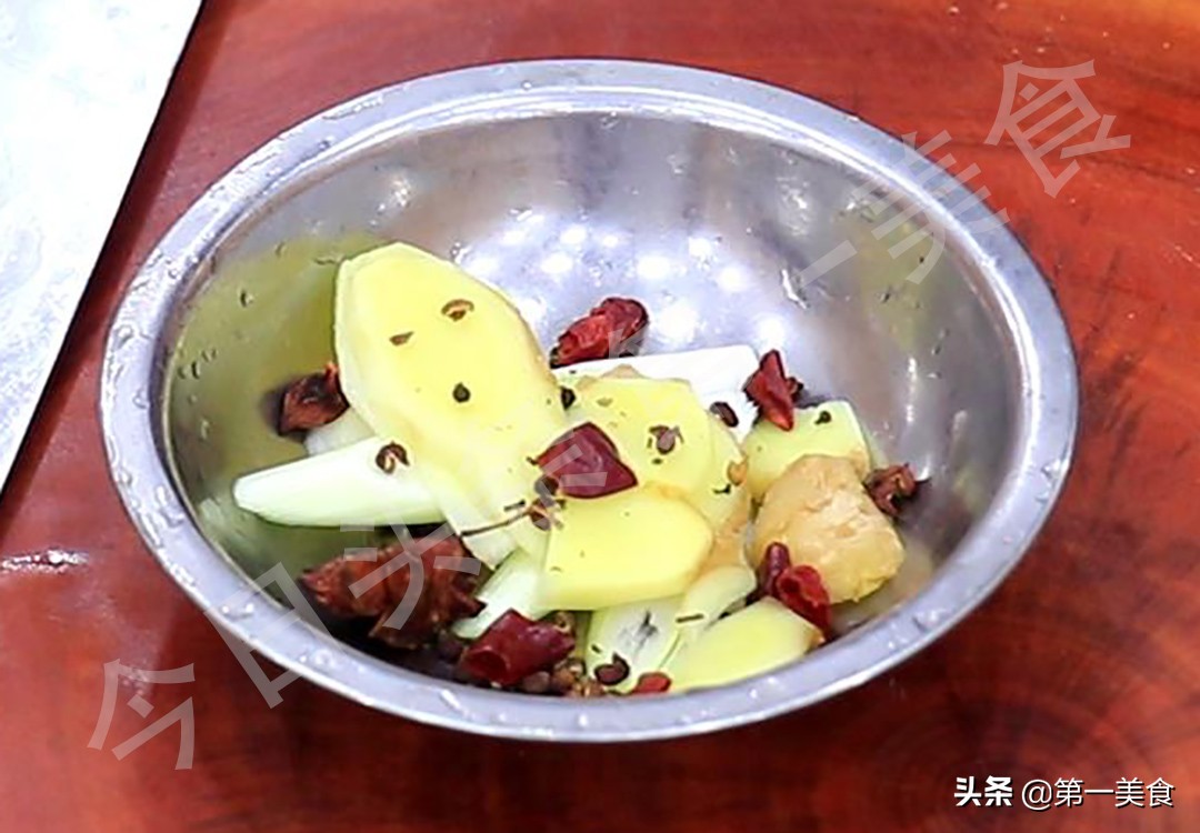 过年必备的5道硬菜，鲜香美味，待客也倍有面子，大人小孩都喜欢