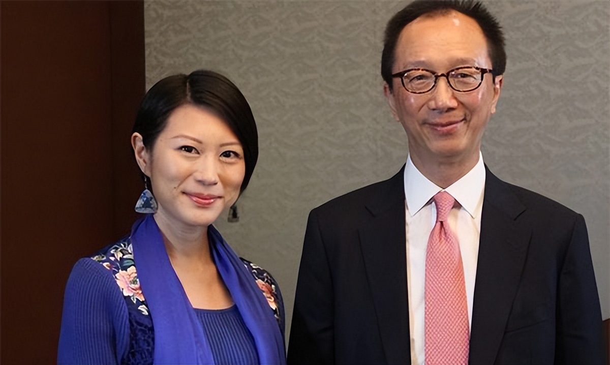 梁锦松:娶跳水皇后伏明霞生3子,花13亿美元买医院,强势回应离婚