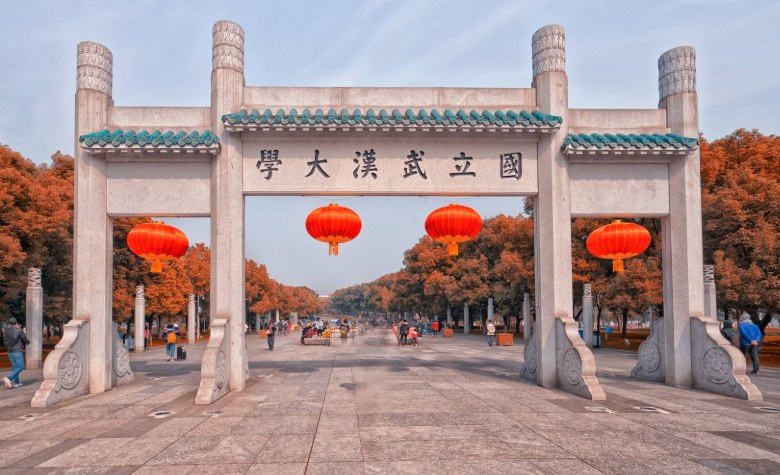 985大学“档次排名”出炉，人大排名有争议，浙大、南大在第二档