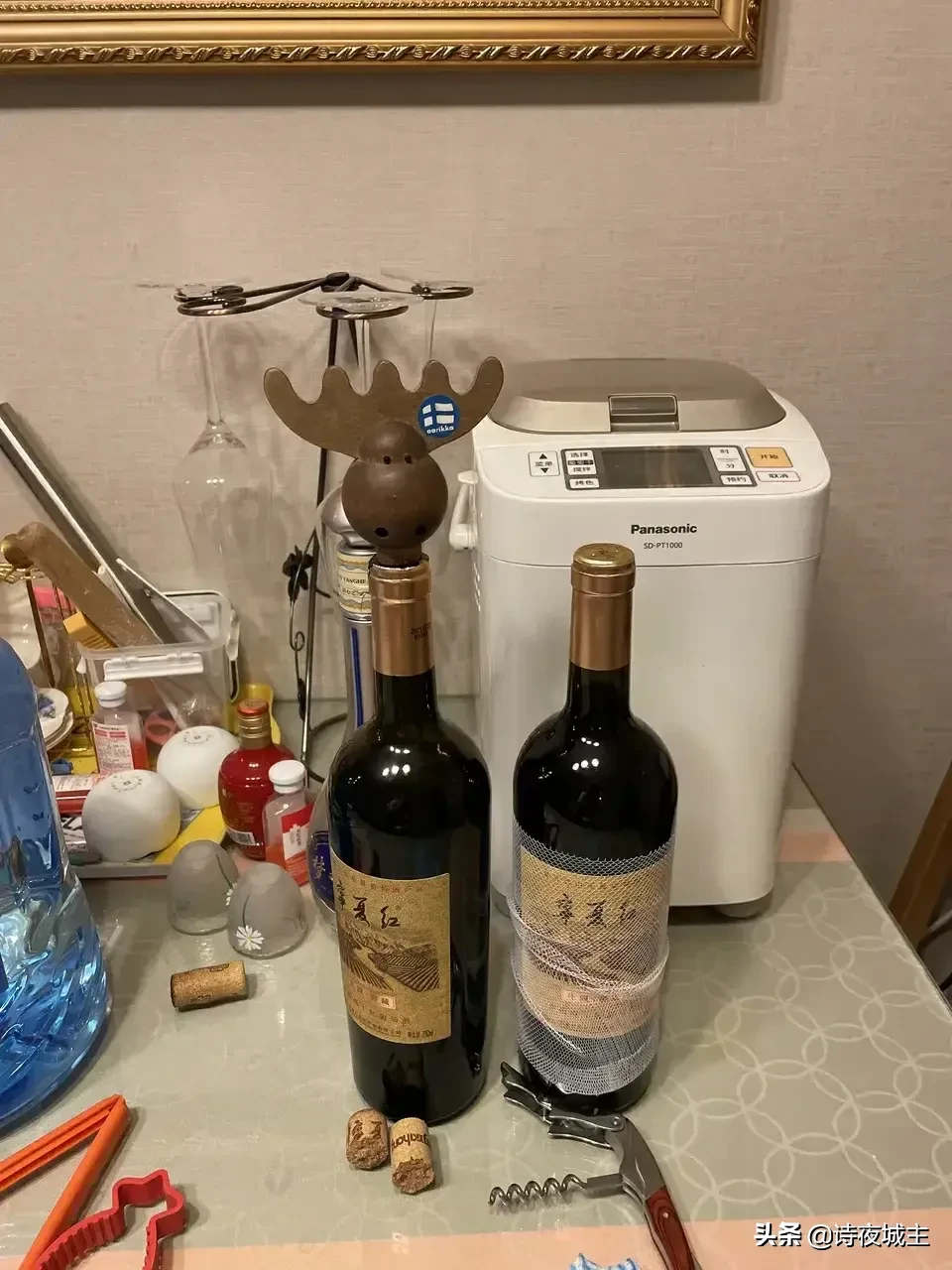 爱喝酒的人有什么心事(之前有人说，喜欢喝白酒的人，性子急；喜欢喝红酒的人有品味有涵)