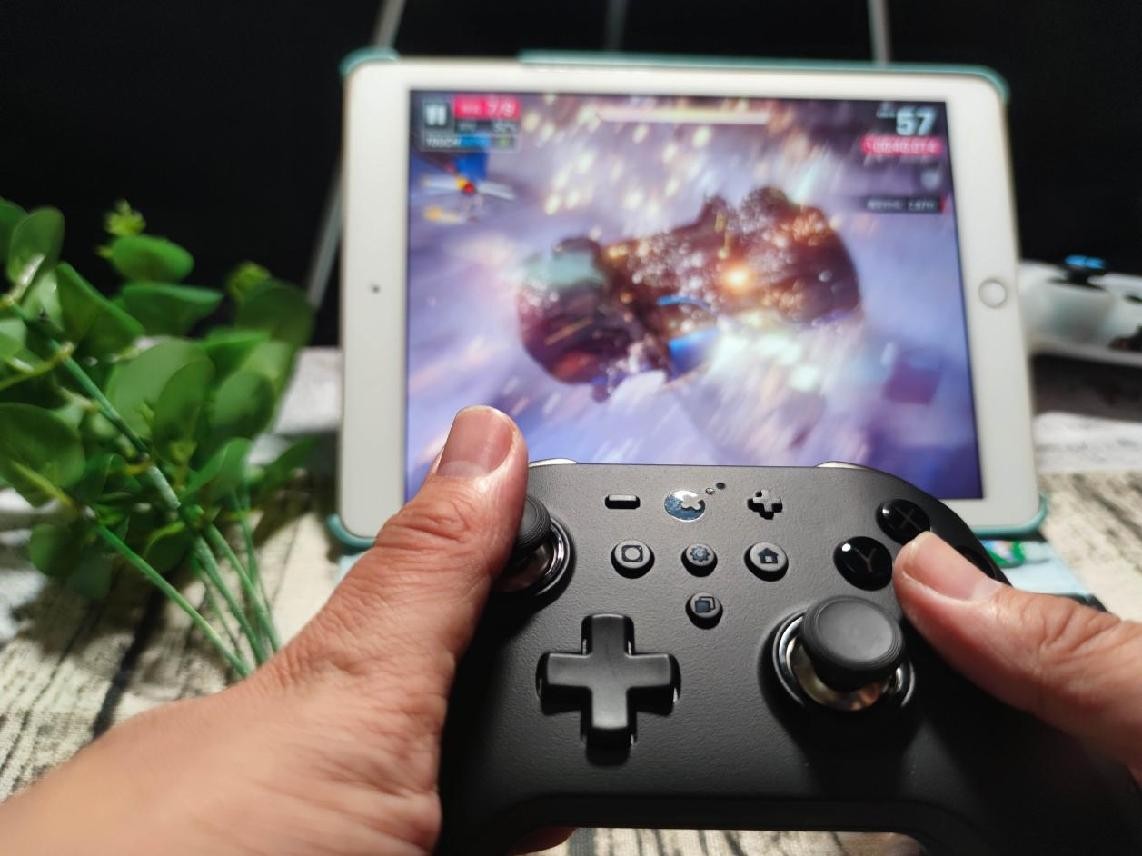 支持Switch、PC等多平台的谷粒金刚2 Pro手柄，不仅仅是更耐用