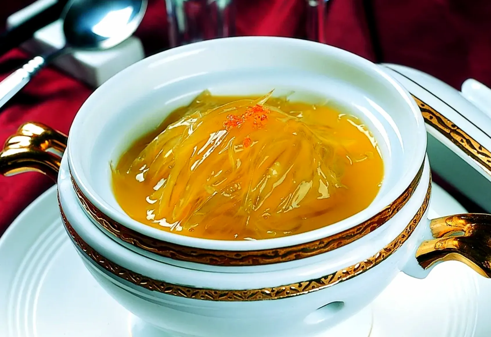 中国最奢侈的八大名菜(中国最奢侈的十大名菜)