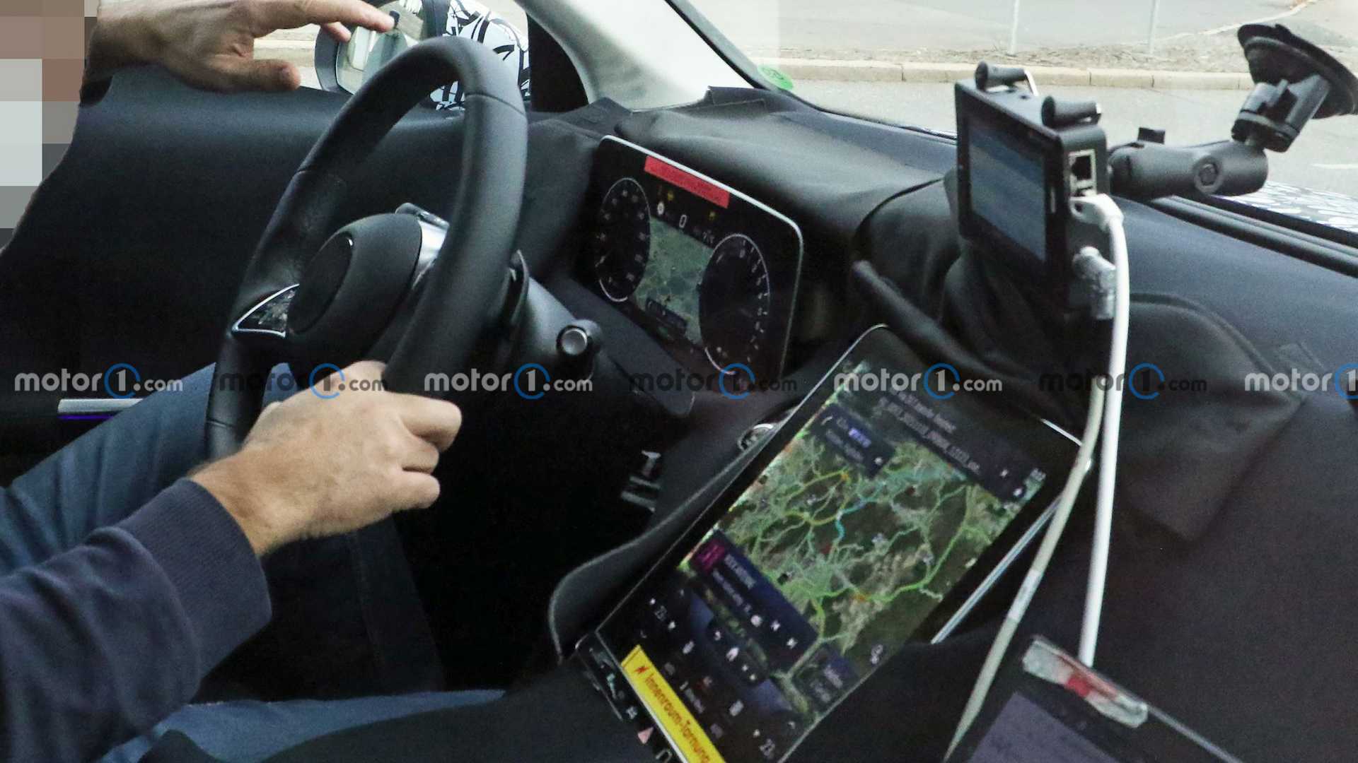 新车 | 与C级共享内饰设计和动力系统，奔驰新一代GLC最新消息