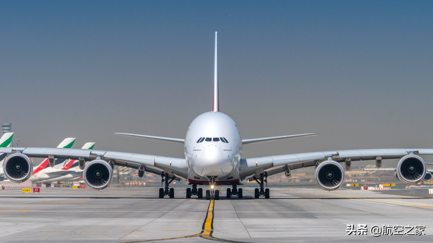 空客a380鲜为人知的18个故事:线束近500公里,客舱面积超篮球场
