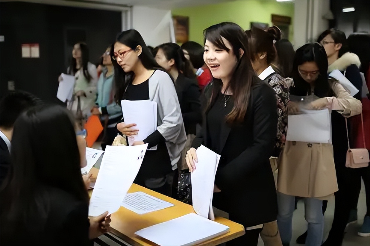 适合“女生”报考的几大专业，工作稳定收入可观，考生不要错过