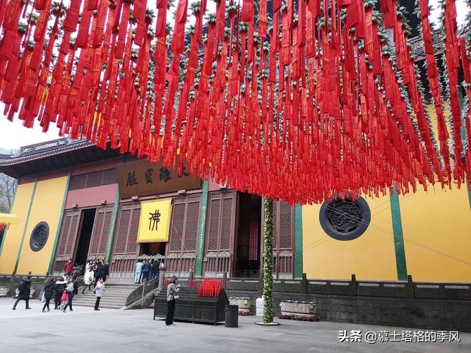 中国香火最旺的十大寺庙排名，都是春节祈福好去处