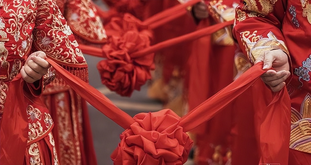 “槟榔大王”去世，10亿家产全给妻子，其母控告儿媳弑夫伪造遗嘱