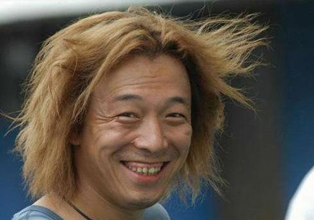 大龅牙、香肠嘴、丑到认不出！这9位扮丑的演员真让人“恶心”