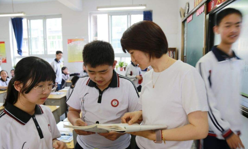 高中学科“难度系数”排行榜，生物反超物理，榜首才是难出新高度