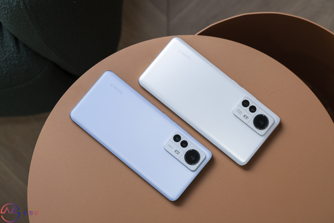 小米12 Pro天玑版：玩原神超大核敢摸鱼的手机，我还是第一次见