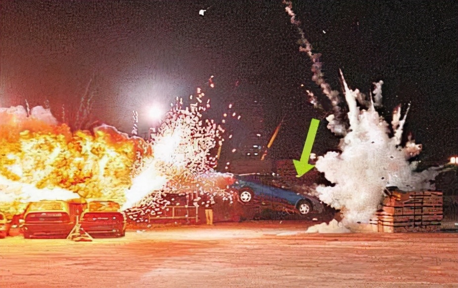 刘嘉玲被劫，谢霆锋入狱，张柏芝险丧命，20年前娱乐圈有多黑暗？