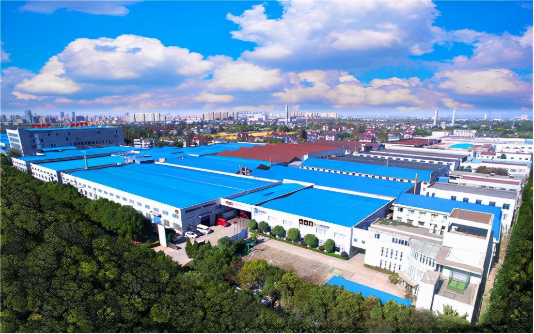 大卫木地板品牌排名如何？连续十年荣获地板10大品牌！荣耀加冕