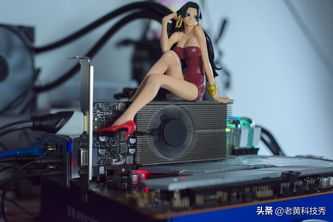 英特尔独显DG1深度评测：沉寂23年，英特尔的首款独显功力几何？