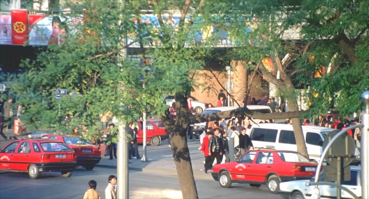 18年前，夏雨和李冰冰拍出青春片天花板，周润发成最大惊喜