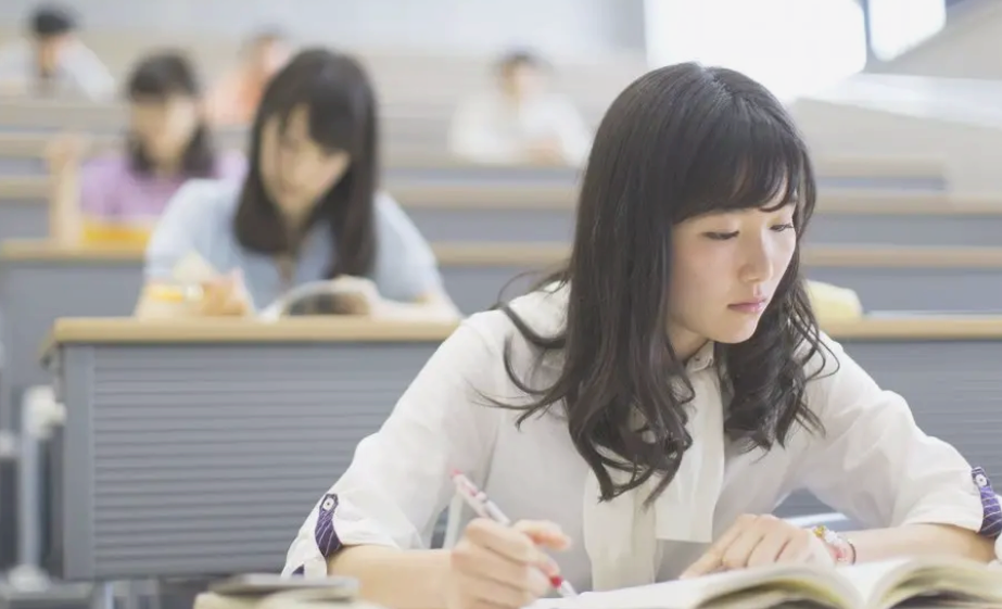 是“高考”更难，还是“考研”更难？学霸给出这样的“高分答案”