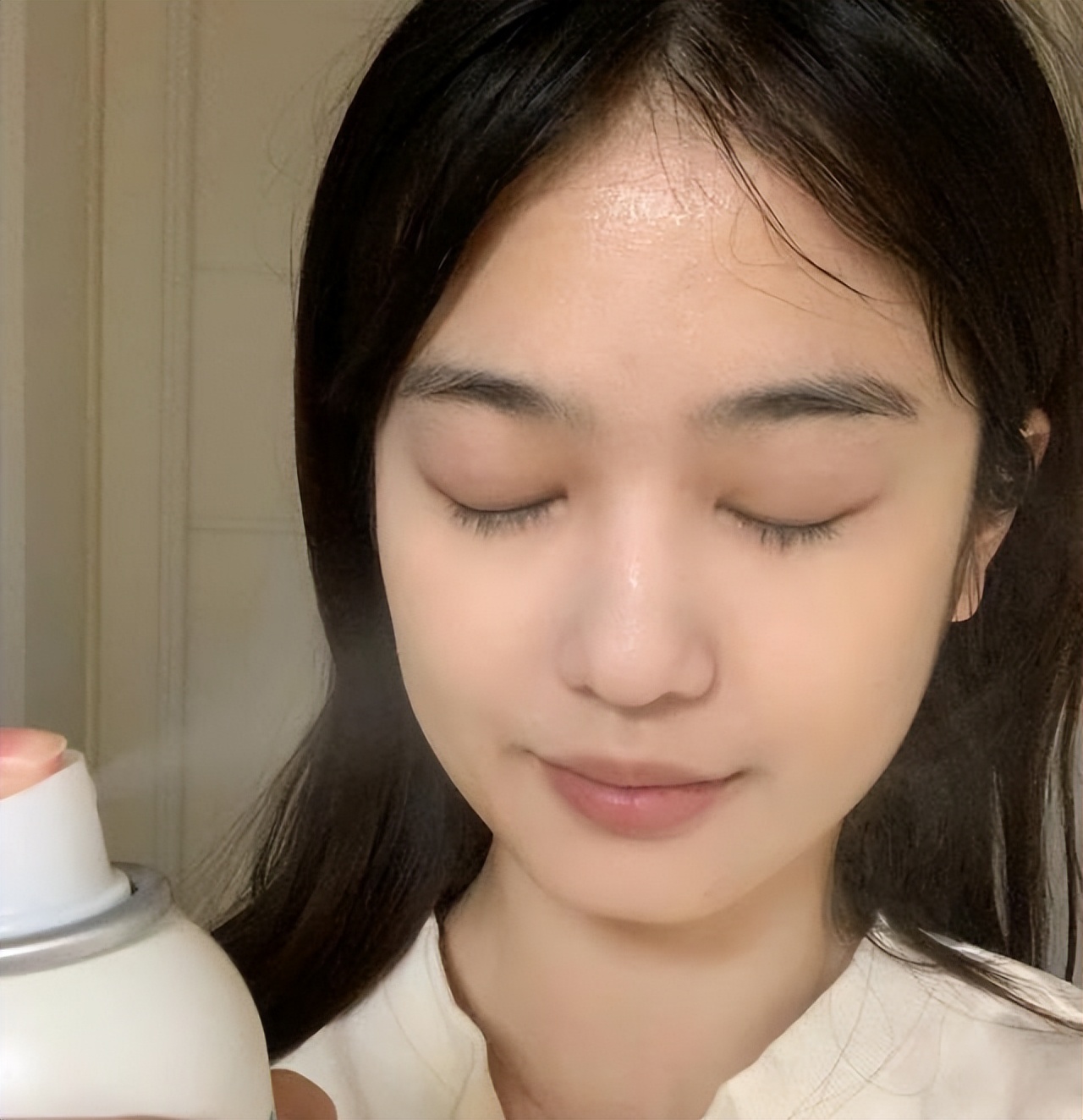 梳妝臺常備“3樣護膚品”，不愁沒有好皮膚