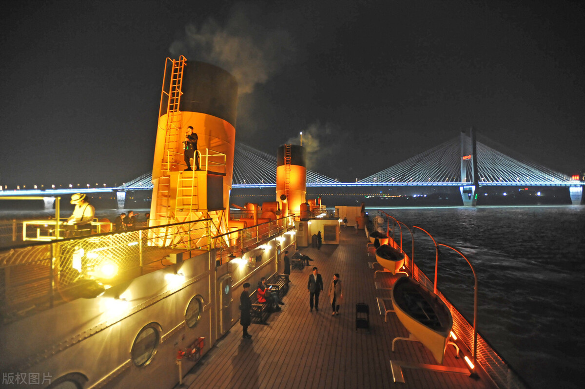 从重庆到九江，乘坐长江探索号游轮的价格是多少？