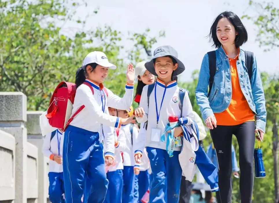 五一假期已过，中小学生将迎来“新假期”，家长担忧会调休