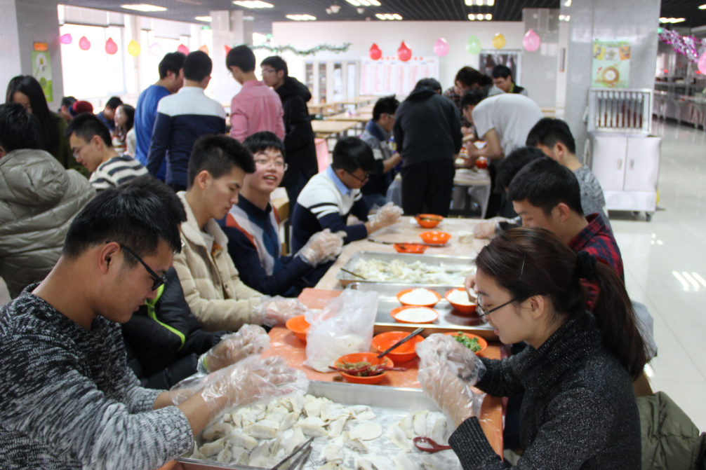 “大学生生活费”排行榜，最低标准在这里，家长们照着给就行了