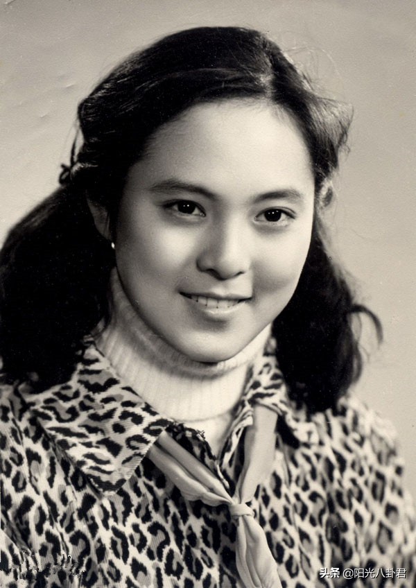 6位生不逢时的内地女星：十年貌美无人识，一朝“大妈”天下知