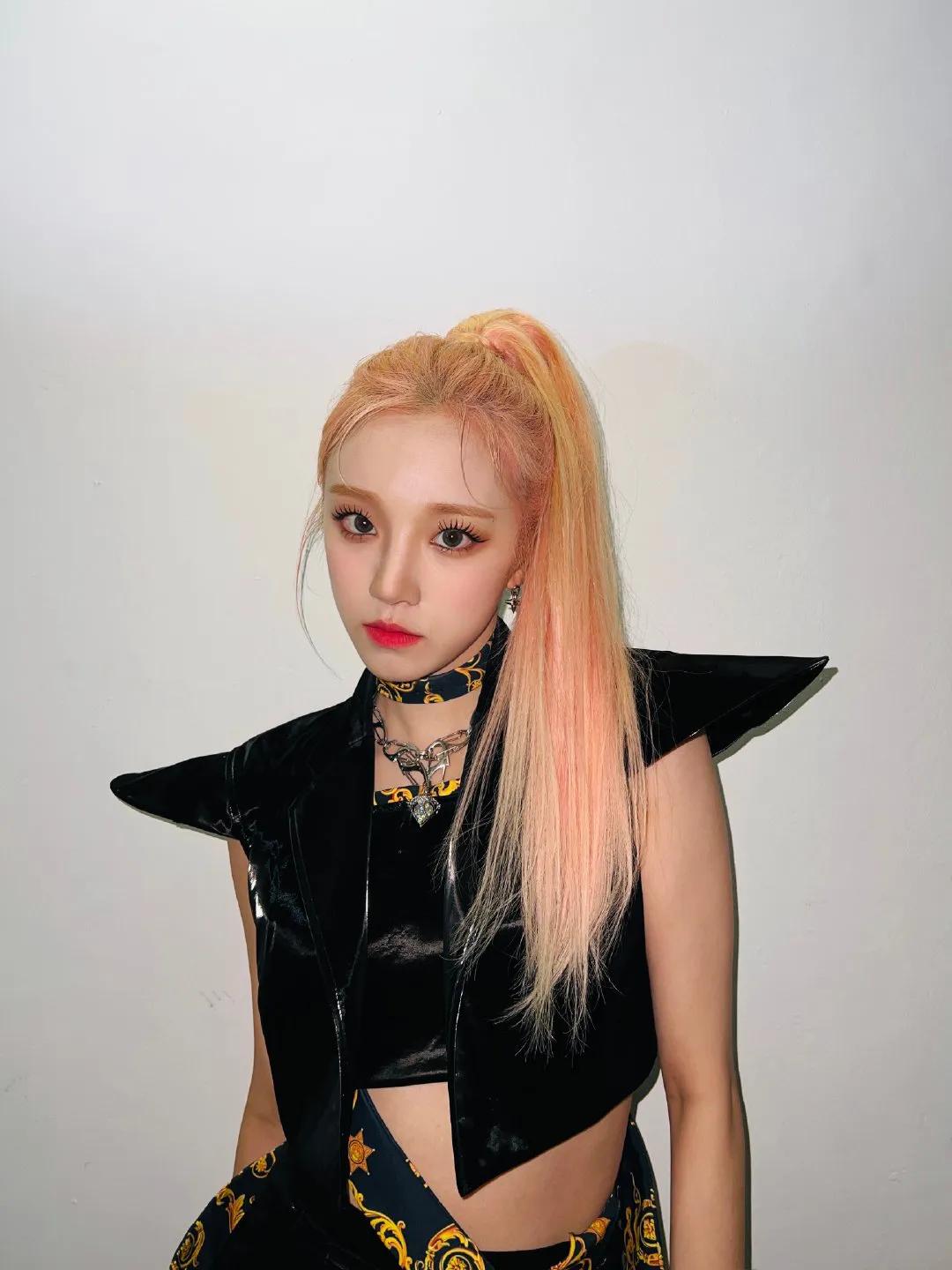 宋雨琦 甜妹居然有一副烟嗓