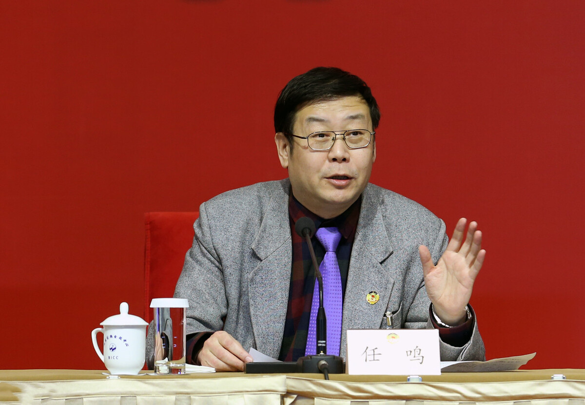 01多少岁(9天之内6位名人相继去世) - 青木春