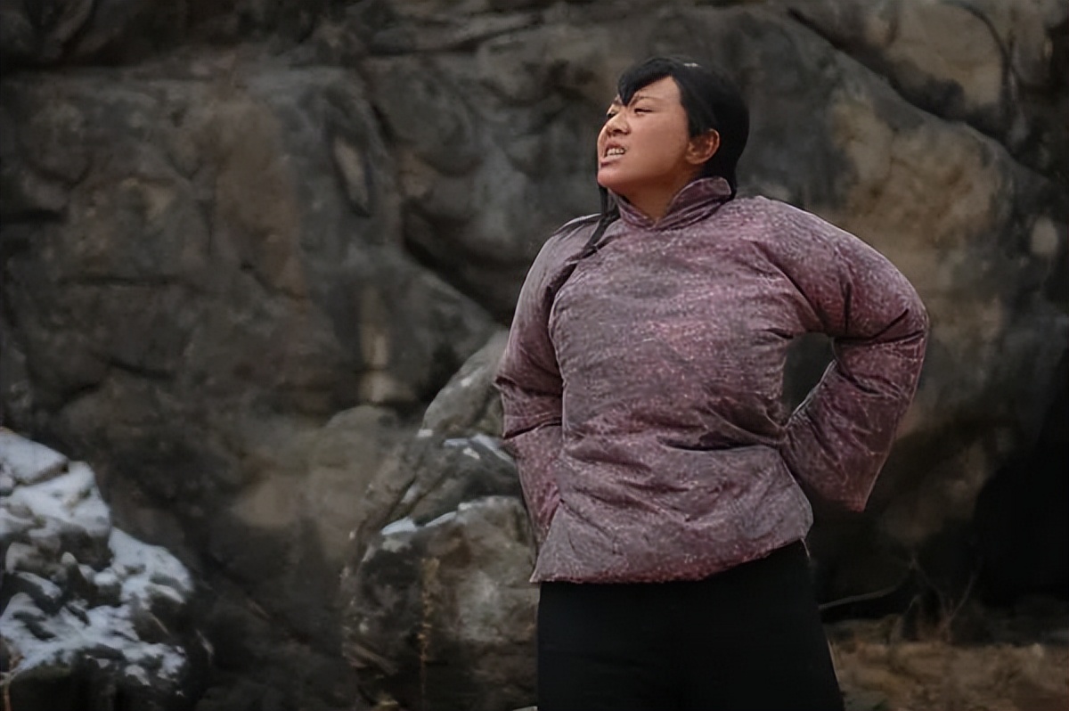 给“农村女人演得最好的8位演员”排个名，闫妮第7，巩俐仅第3