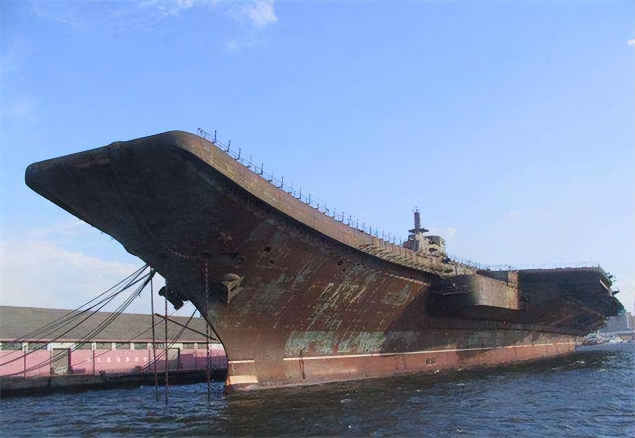 我国收购瓦良格号,却遭土耳其要10亿美元过路费,最后给了吗?