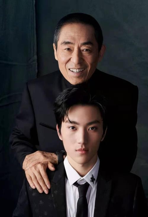 盘点“老来得子”的5位明星：有人和儿子年龄差达到60岁