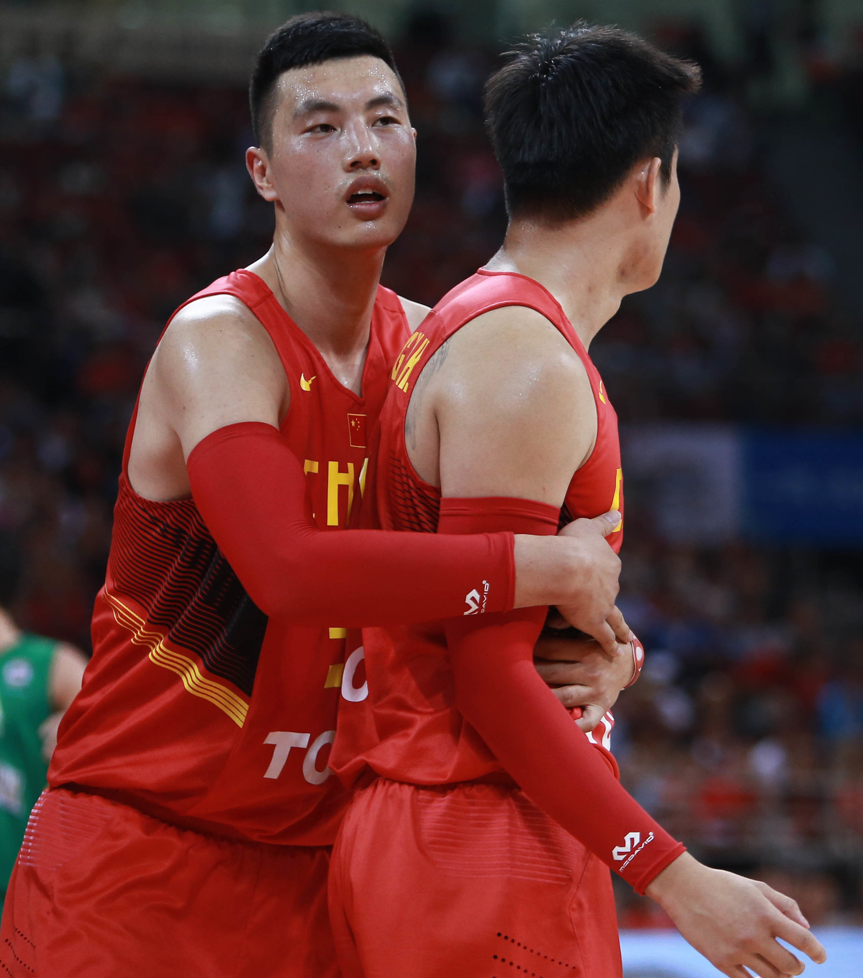 nba护臂为什么卖这么贵(是时候为「护臂」正名了)