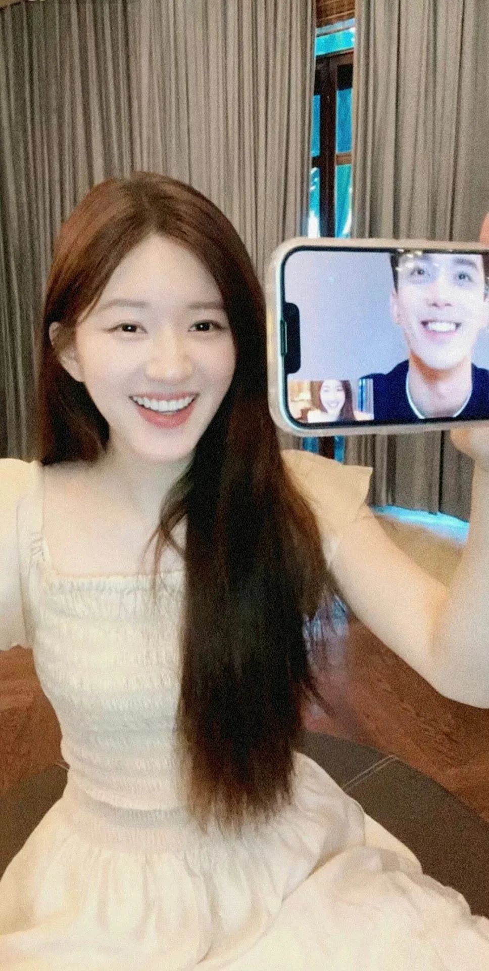 「星汉灿烂」吴磊×赵露思情侣壁纸头像