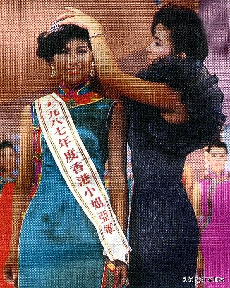 为走红大尺度出镜，抛弃穷老公嫁豪门，这位港姐如何一手烂牌打好