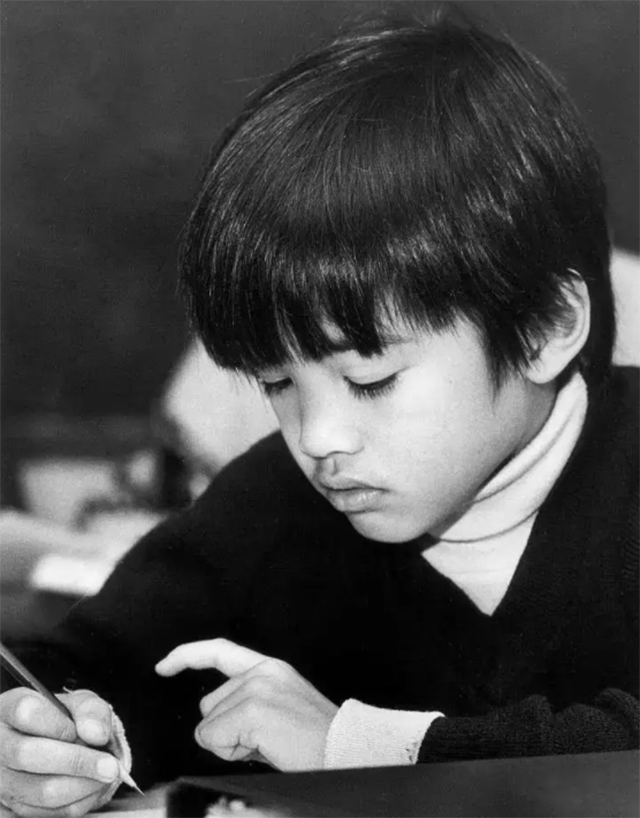 数学天才陶哲轩，8岁参加美国高考数学考760，24岁成为顶尖学教授