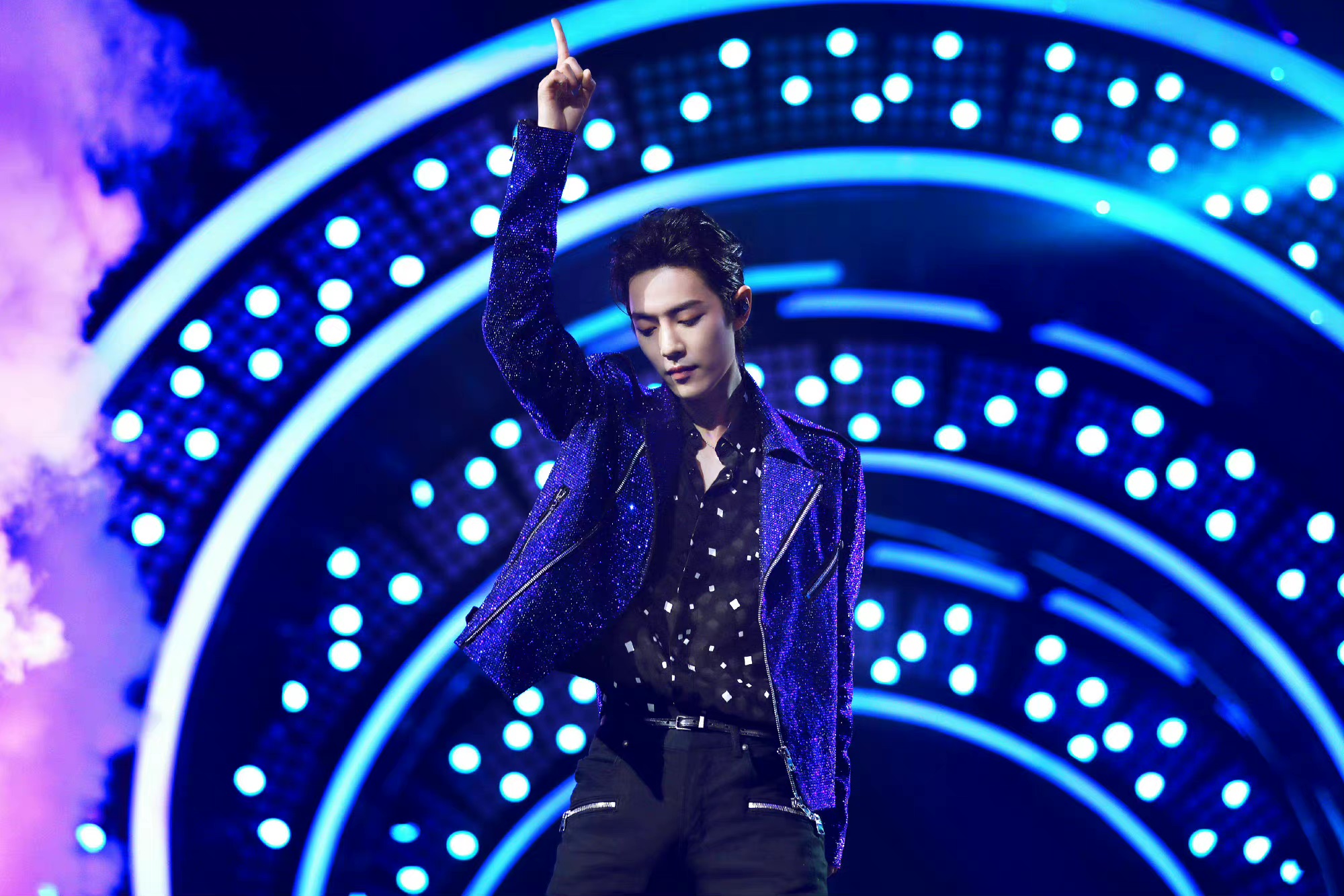 肖战《Faded》《恼人的秋风》海外播放量均破千万,文化输出优秀