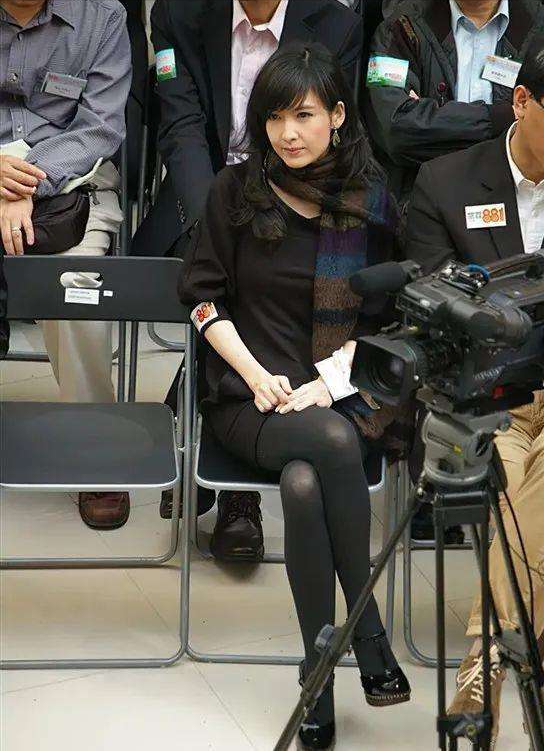 真没想到，这10对明星夫妇是丁克，有人养猫，有人把狗当亲人