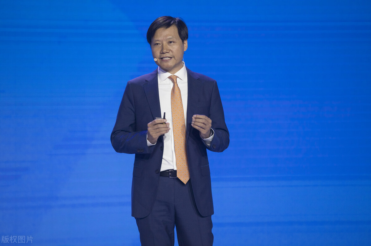 忠诚，还是能力？老板用人，最看重员工什么？从雷军和刘强东说起