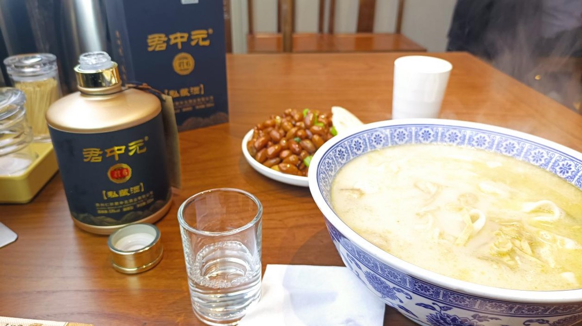 春节送酒别乱选，这6款“纯粮”好酒，中高低档都有，好喝还有面