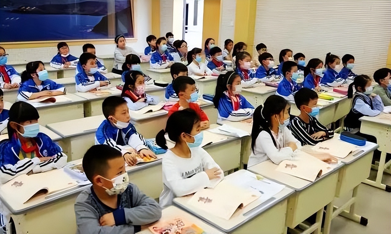 上海返校复课时间还未确定，中小学暑假时间却已出炉，家长发愁