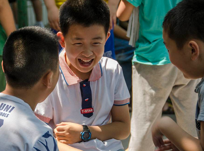 小手绘梦，童心飞扬：我的多彩校园生活