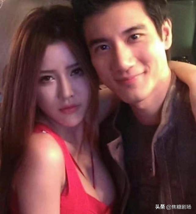 李靓蕾曝孙雨其结婚后，用裸露头像跟王力宏聊天，公开图片太直接