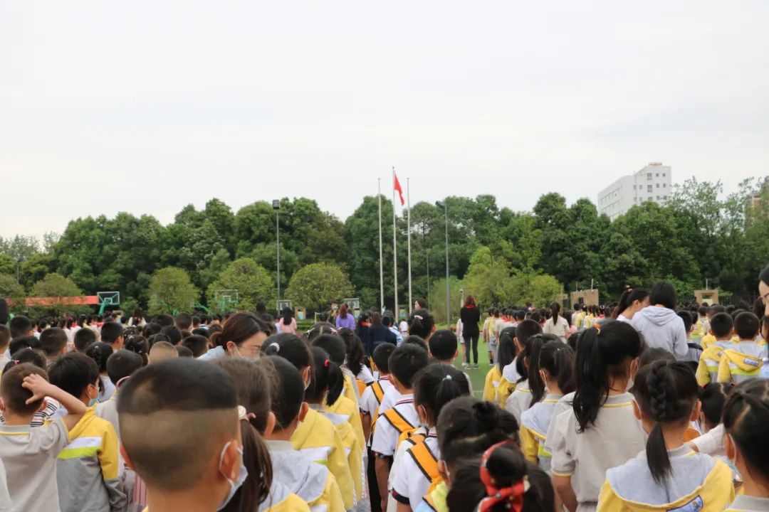 实验小学外国语学校与机关幼儿园携手开展幼小衔接交流体验活动